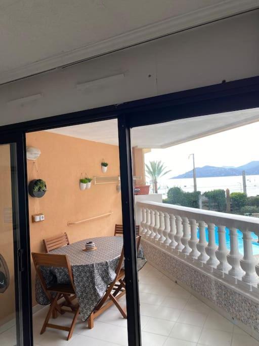 Bord De Mer, Terrasse, Tout A Pieds Cannes Exterior foto