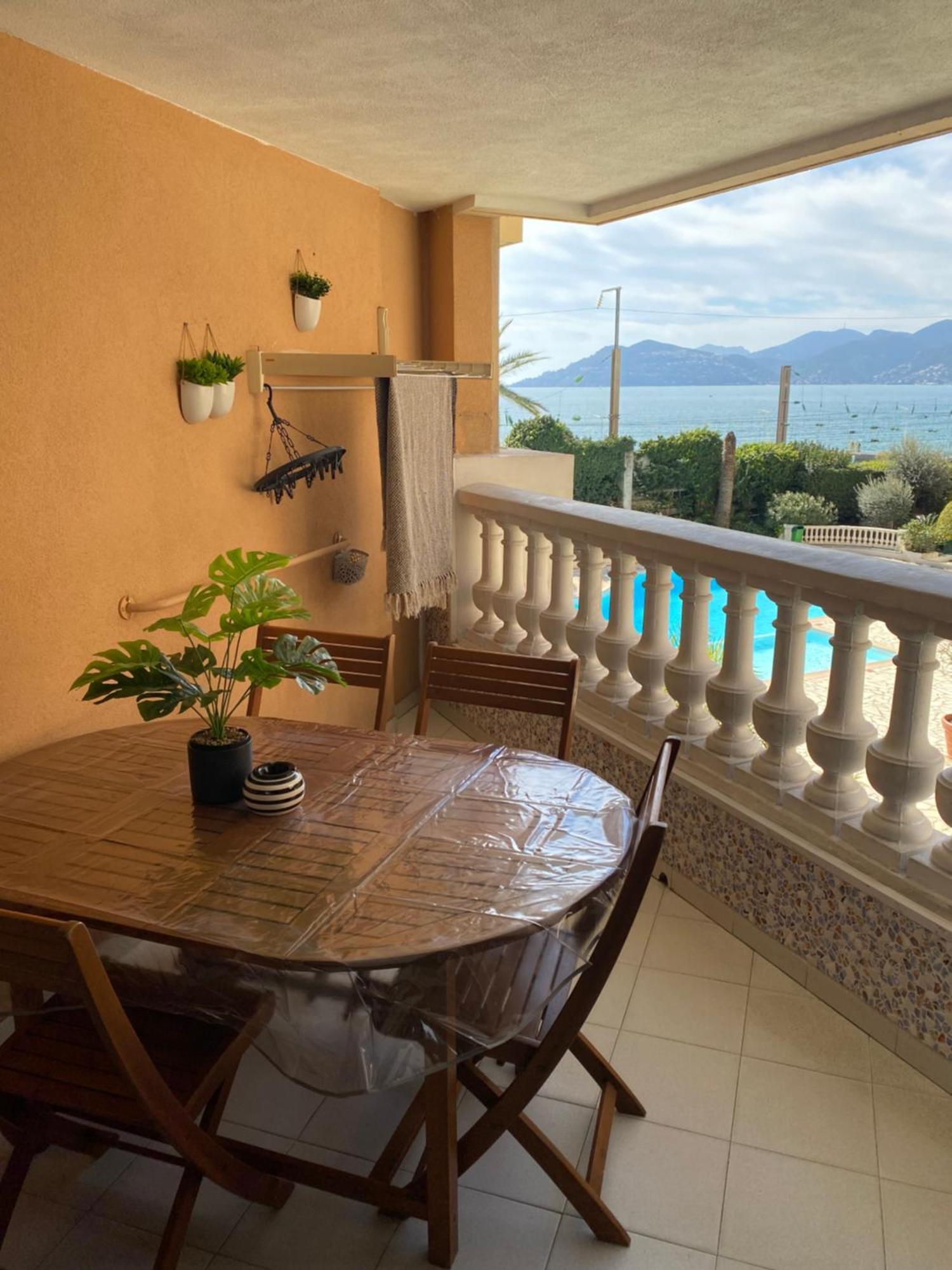 Bord De Mer, Terrasse, Tout A Pieds Cannes Exterior foto